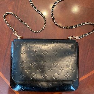 Louis Vuitton Crossbody Thompson Street Bag